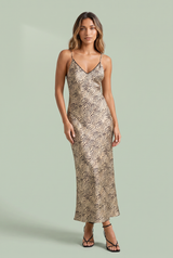 Robe nuisette léopard dos ouvert