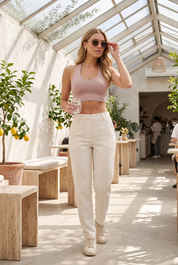 Brassière moulante dos nu | Photo lifestyle | Lounelle Paris
