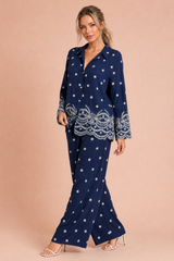 Ensemble bleu marine ample brodé