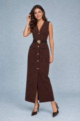 Robe longue col V ceinturée
