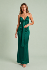 Robe longue col V drapée