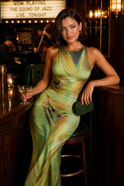 Robe verte imprimée sans manches | Deuxième photo lifestyle | Lounelle Paris