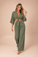 Ensemble crop top noué pantalon large