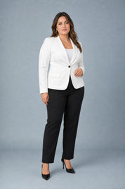 Blazer col tailleur coupe cintrée | Porté sur une silhouette plus ronde | Lounelle Paris