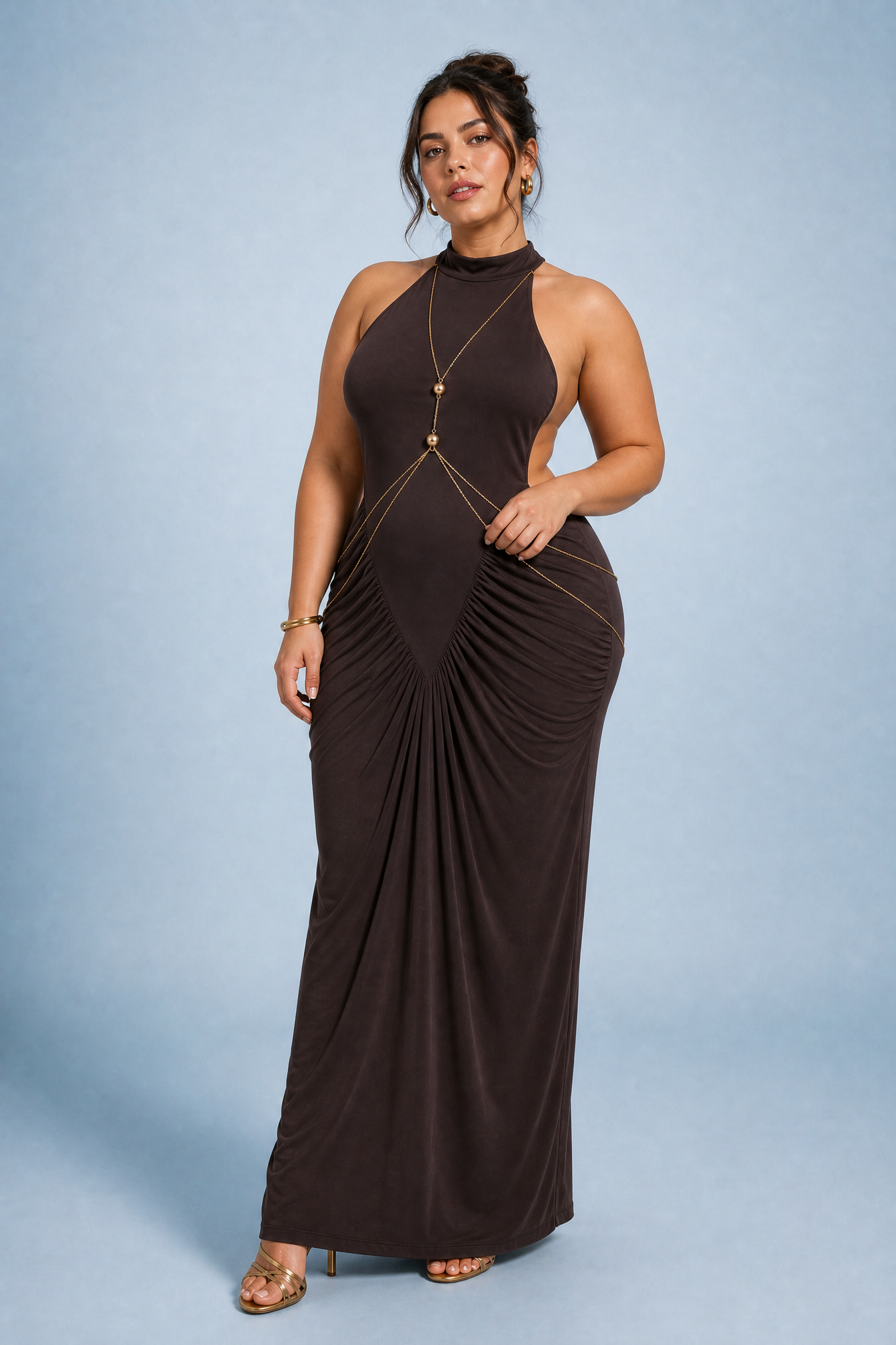 Robe longue marron col licou | Porté sur une silhouette plus ronde | Lounelle Paris