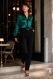 Chemisier satiné à contrastes | Variante Vert - Lifestyle | Lounelle Paris