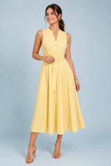 Robe jaune col en V ceinturée