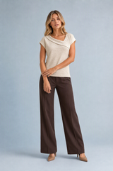 T-shirt beige col asymétrique drapé