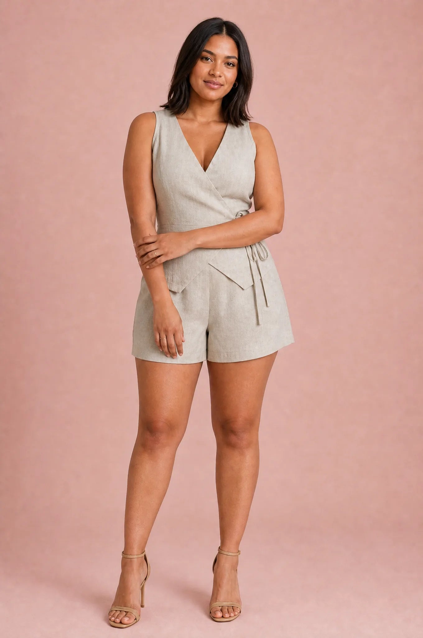 Ensemble kaki col V croisé | Porté sur une autre silhouette | Lounelle Paris