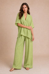 Ensemble pantalon ample col V