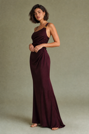 Robe longue bordeaux asymétrique | Vue de profil | Lounelle Paris