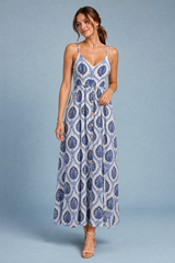 Robe longue blanche fines bretelles