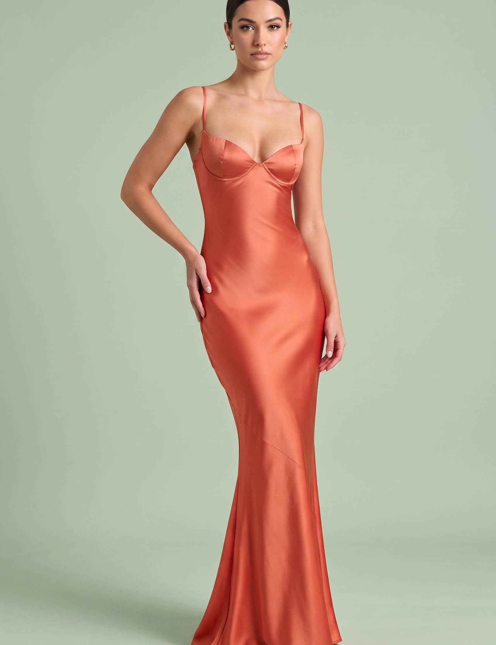 Robe longue coupe sirène dos lacé | Vue de face | Lounelle Paris