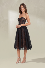 Robe bustier en dentelle