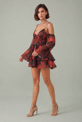 Robe fluide à bretelles et volants