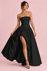 Robe longue noire froncée sans bretelles