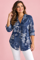 Chemise bleue boutonnée à imprimé géométrique
