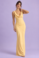 Robe longue asymétrique torsadée jaune