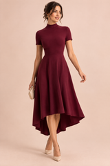 Robe midi asymétrique à col montant rouge foncé