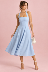 Robe midi patineuse bleu ciel à encolure carrée