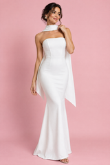 Robe longue blanche bustier bandeau à coupe sirène