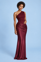 Robe longue bordeaux asymétrique froncée