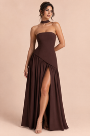 Robe longue marron foncé à encolure asymétrique | Vue de face | Lounelle Paris