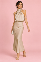 Robe midi trapèze beige à col foulard