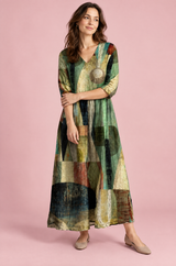 Robe verte fluide à col en V