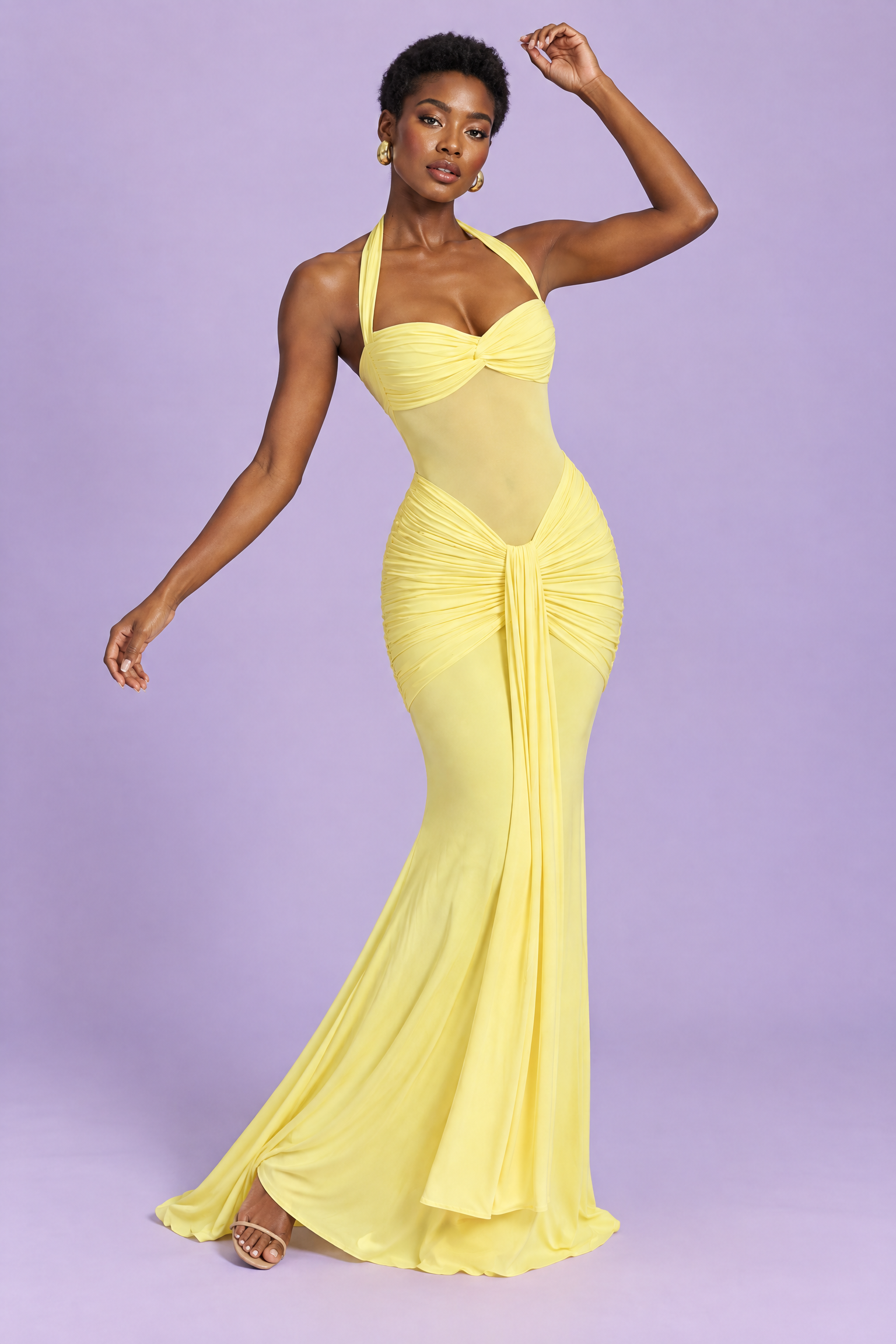 Robe longue froncée tour de cou jaune | Vue en mouvement | Lounelle Paris