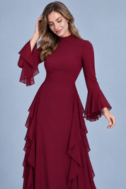 Robe longue bordeaux à volants et manches cloche | Vue rapprochée | Lounelle Paris