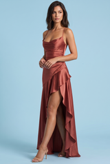 Robe asymétrique rouille à col bénitier