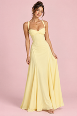 Robe longue jaune vif à fronces et décolleté cœur
