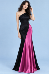 Robe longue noire et rose magenta à une épaule