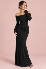 Robe longue noire asymétrique drapée à épaules dénudées et dos ouvert