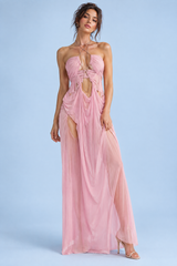 Robe longue rose asymétrique à découpes