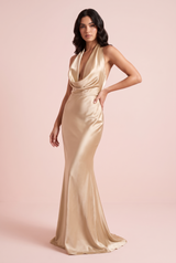 Robe longue sirène champagne dos nu à col bénitier
