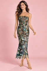 Robe moulante bustier noire