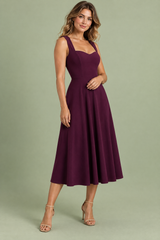 Robe midi violette à décolleté cœur