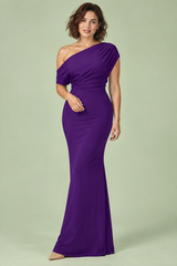 Robe longue violette à encolure Bardot et bretelle torsadée