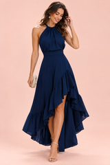 Robe bleu marine à volants asymétriques et encolure dos nu