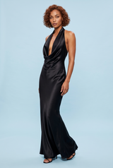 Robe longue sirène noire dos nu à col bénitier