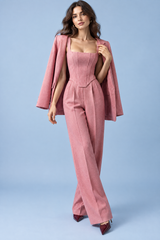 Ensemble tailleur trois pièces rose à corset