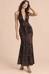Robe longue marron froncée à col dos nu