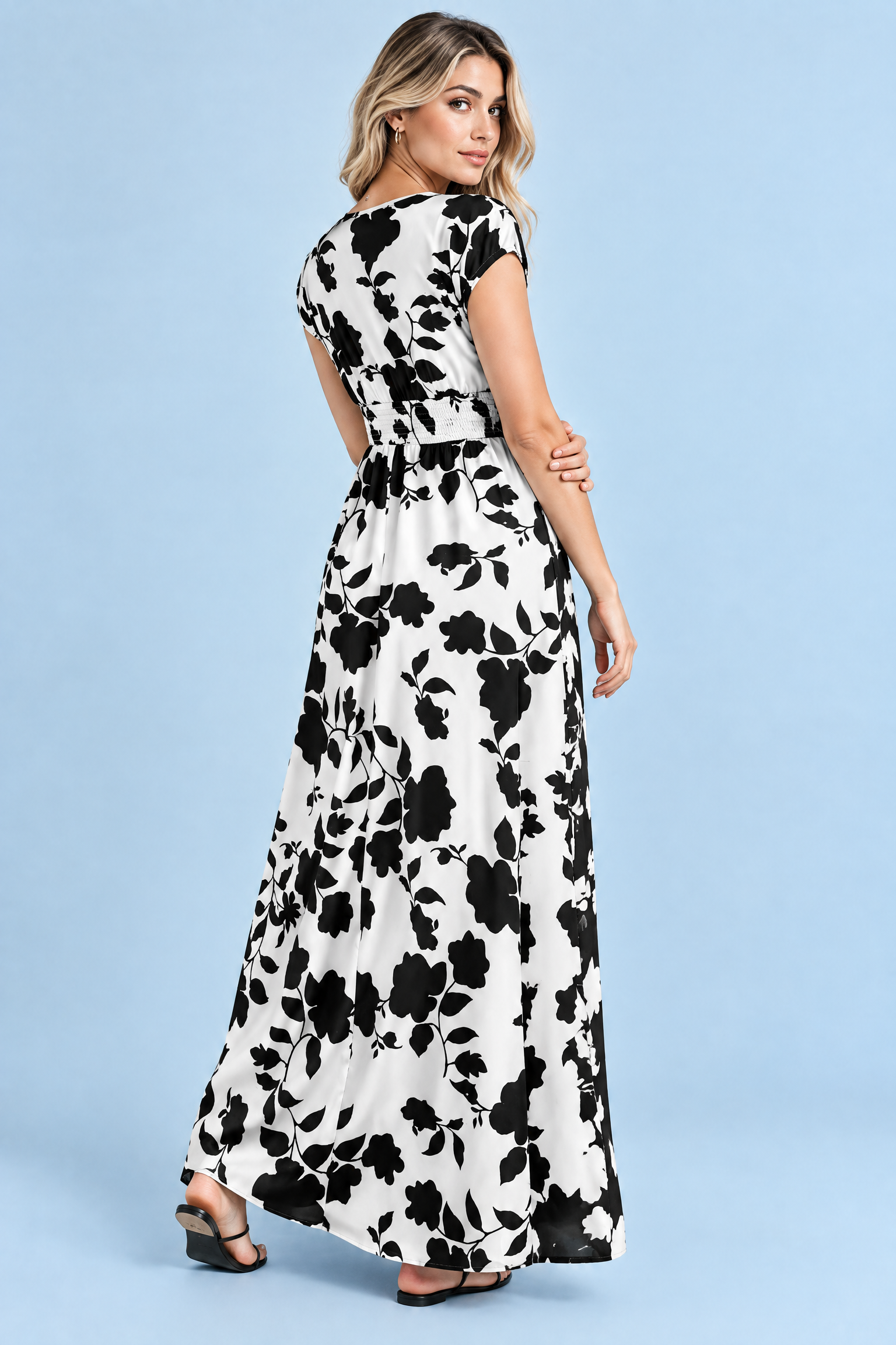 Robe longue noire à fleurs et taille smockée | Vue de dos | Lounelle Paris