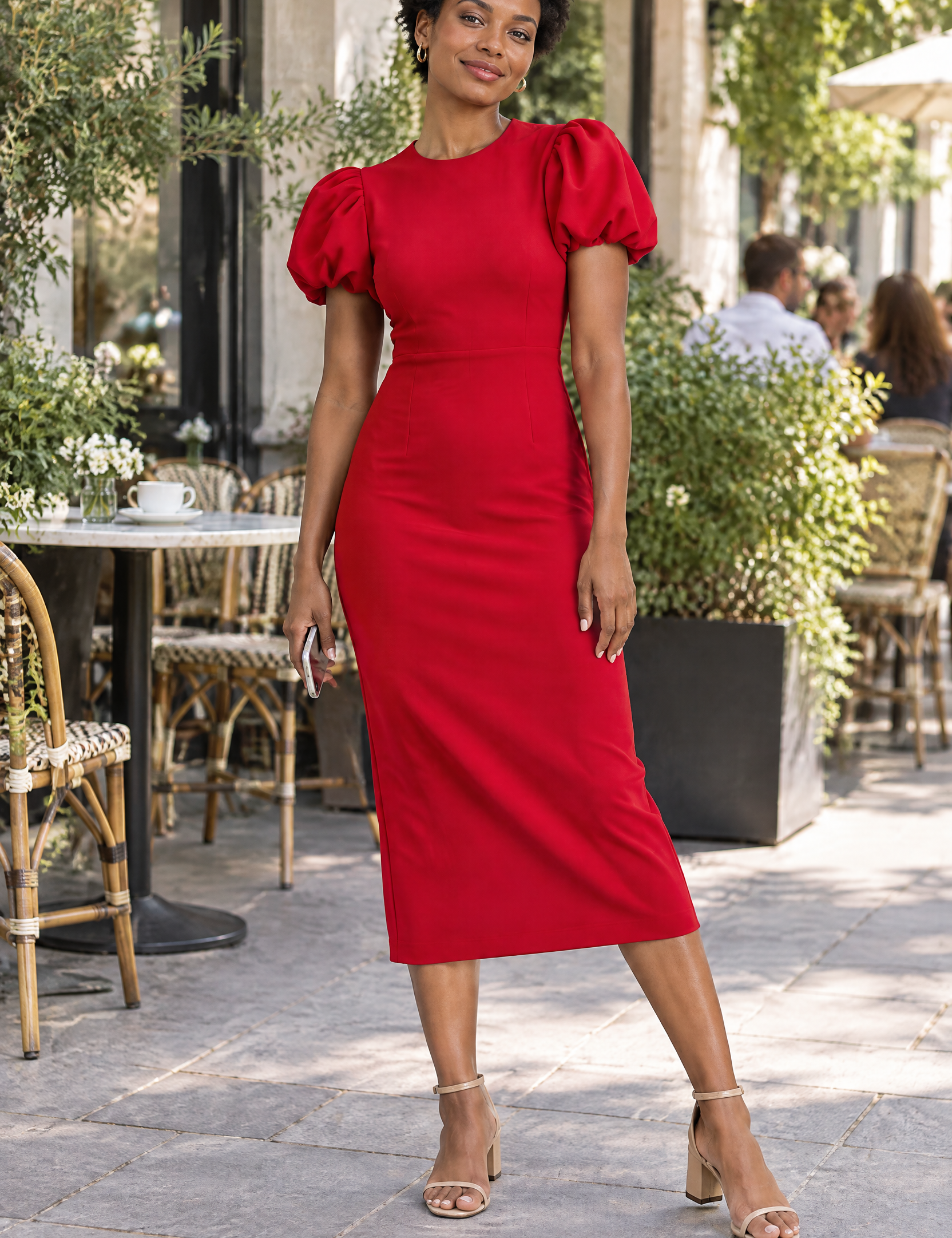 Robe midi rouge à manches bouffantes | Photo lifestyle | Lounelle Paris