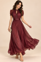 Robe longue plissée bordeaux