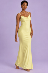 Robe longue moulante jaune à col bénitier