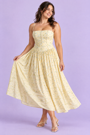 Robe longue jaune à corset | Porté sur une autre silhouette | Lounelle Paris