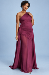 Robe longue de grossesse rouge poudré à encolure asymétrique, manche à nœud et ceinture